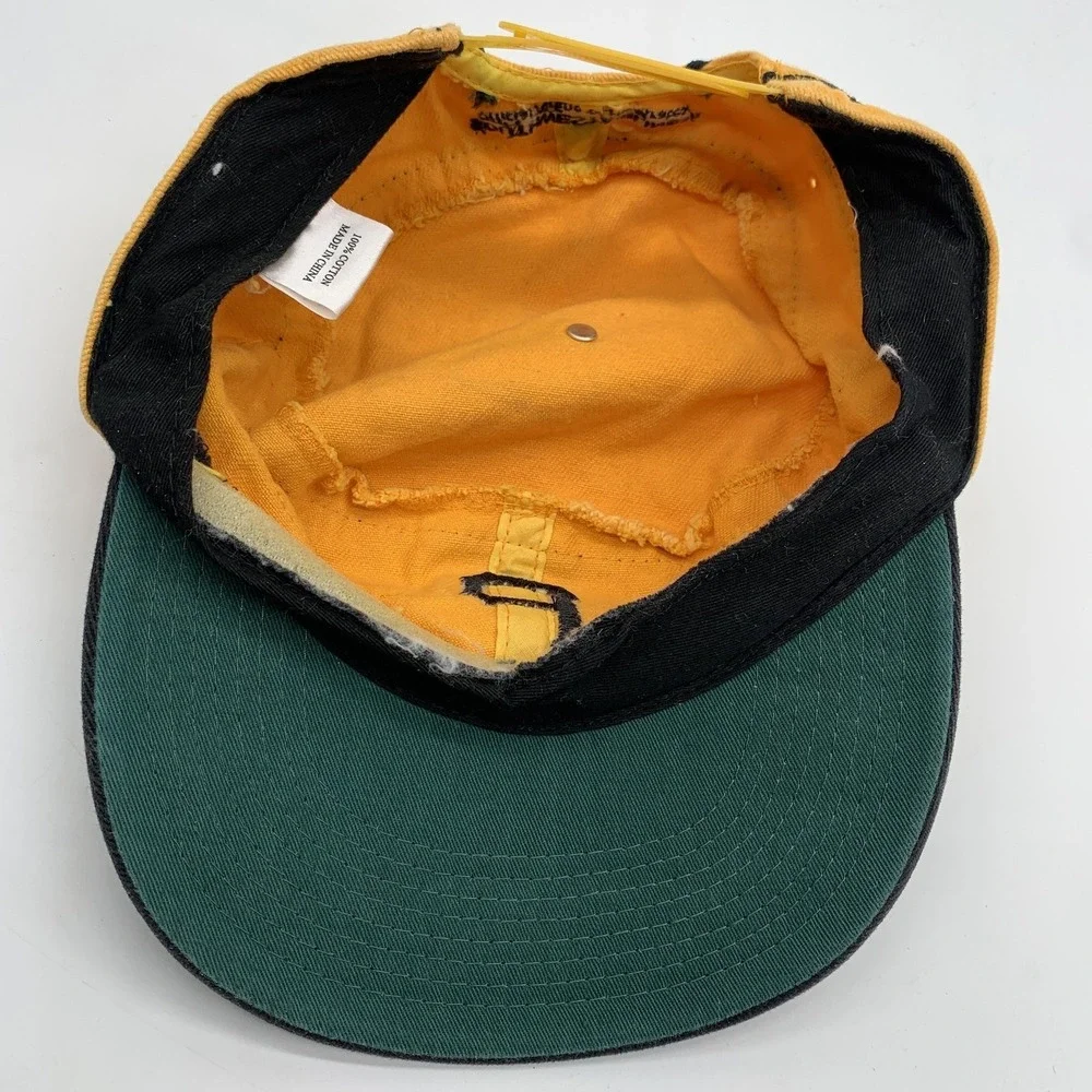 Vintage Pittsburgh Pirates Hat Cap Snap Back One Size Gold Black MLB BWM Global